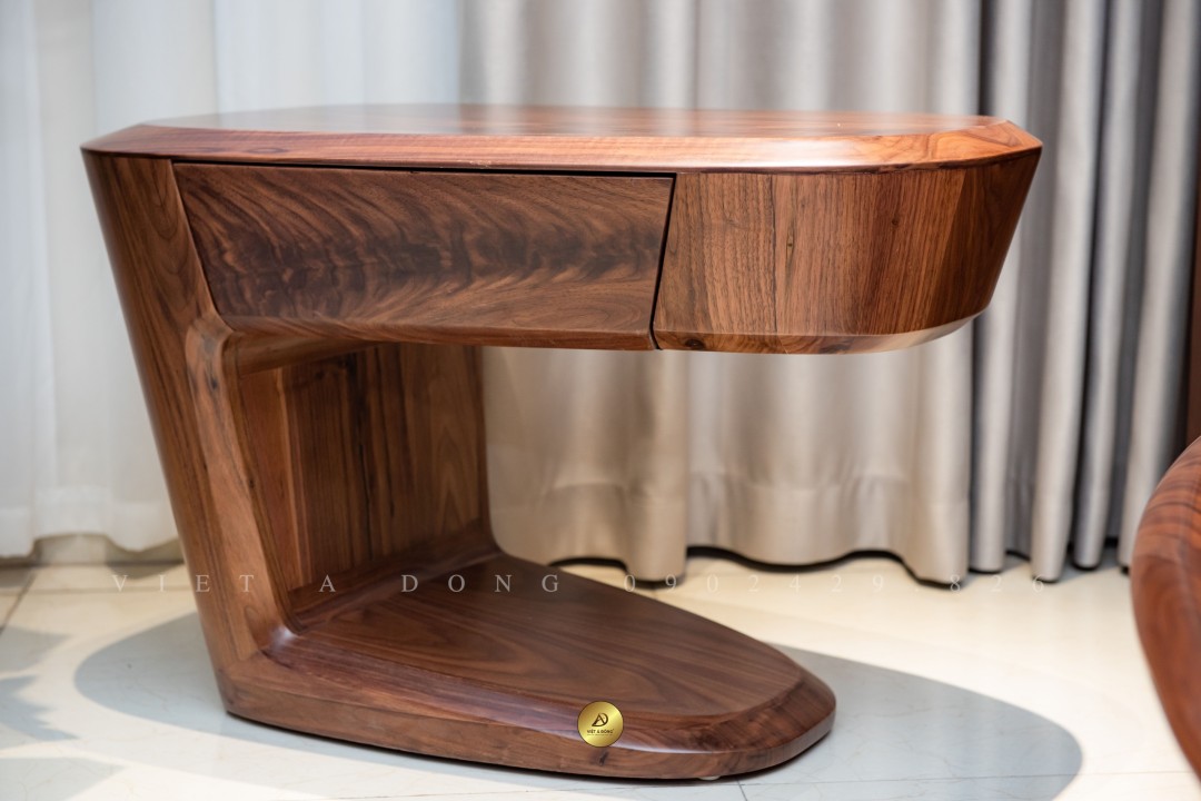 Tad đầu giường gỗ óc chó BT-03